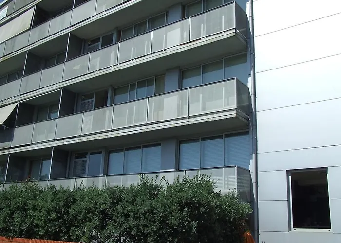 Apartment Modern And Quiet T1 With Private Garage Porto